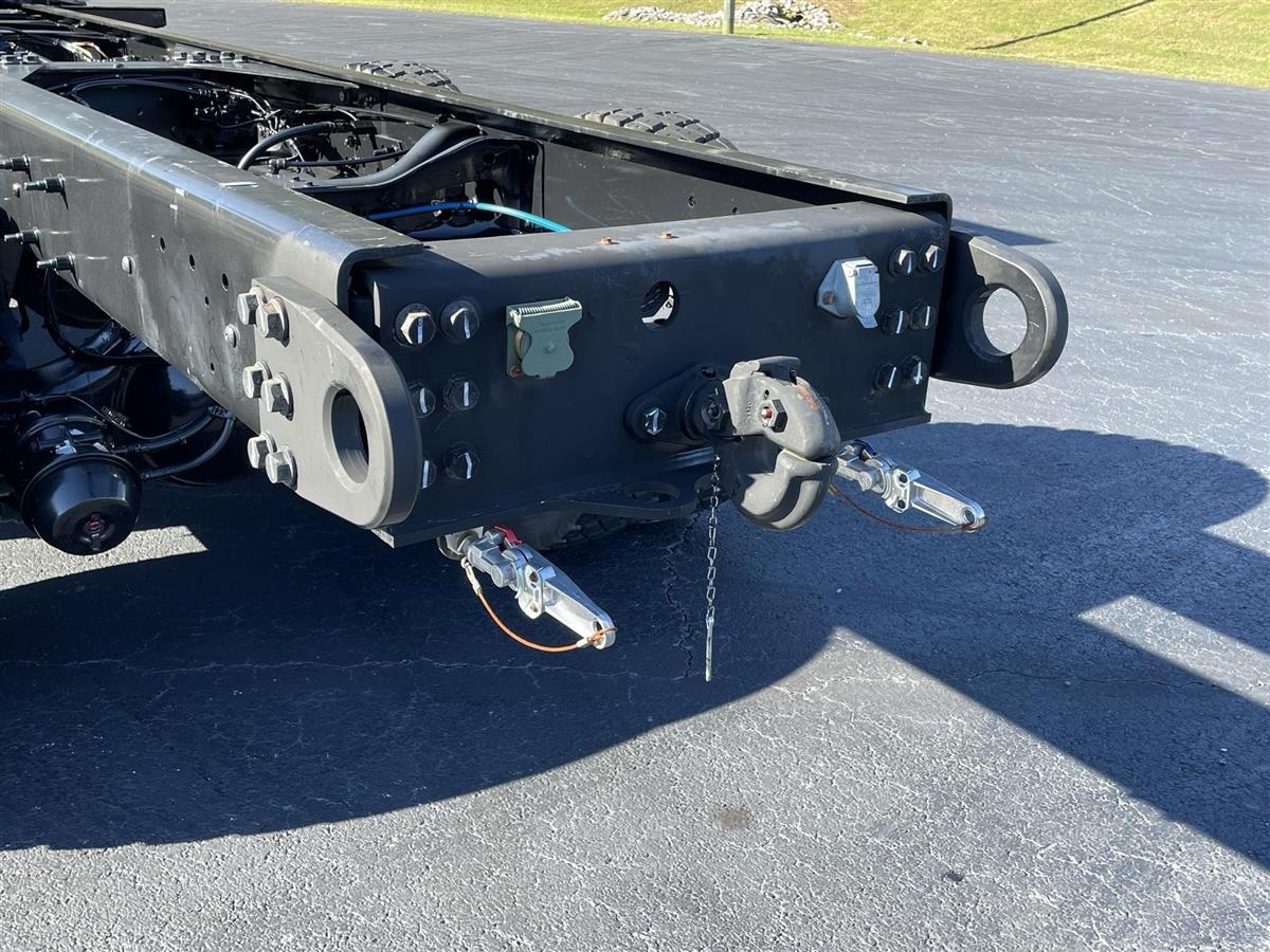 AresMili Workstar 7400 SFA 6x6International DT530 aresmaxima.com