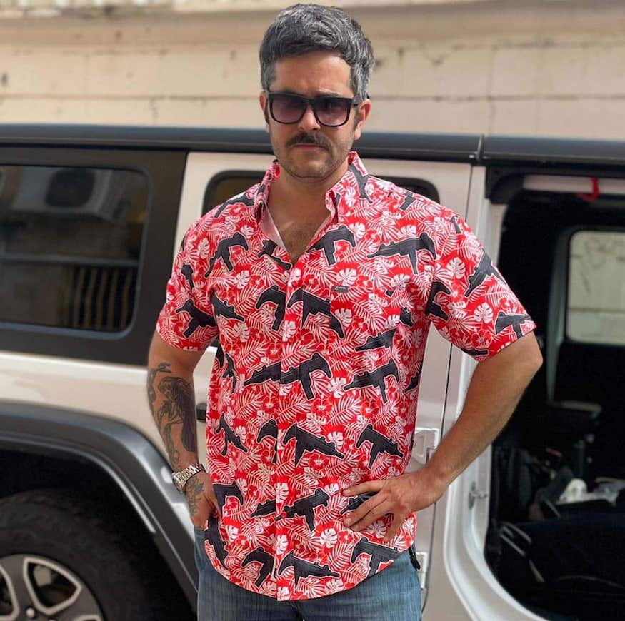 UZI DOES IT Party Shirt aresmaxima.com