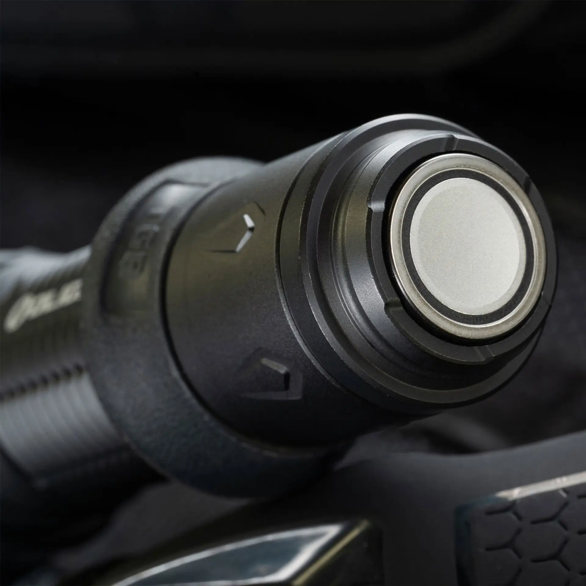 Olight Warrior X 4 aresmaxima.com