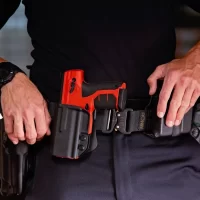 Pistolet BYRNA LE (ORANGE) aresmaxima.com