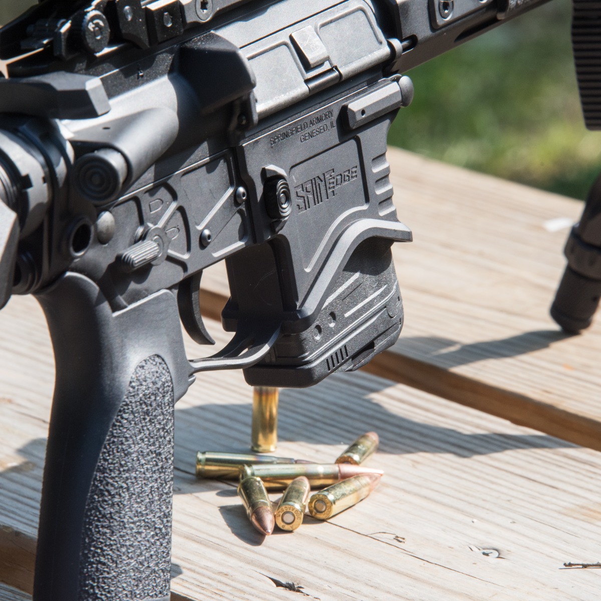 Magasin UTG AR15 Window 10 coups aresmaxima.com