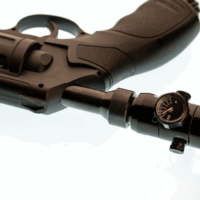 Cartouche CO² et sa crosse pour HDR.68 aresmaxima.com